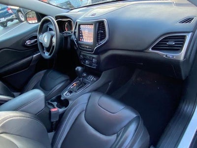 2022 Jeep Cherokee Latitude Lux