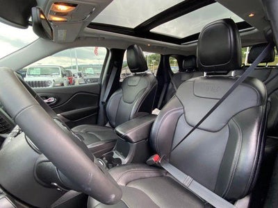 2022 Jeep Cherokee Latitude Lux