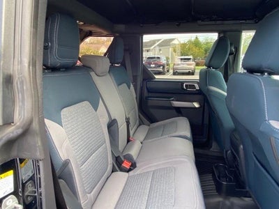 2023 Ford Bronco Base