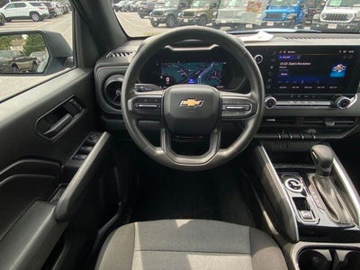 2025 Chevrolet Colorado WT/LT