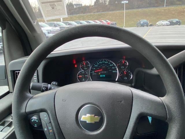 2025 Chevrolet Express Cargo 2500 Base