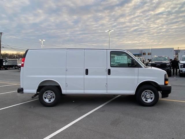 2025 Chevrolet Express Cargo 2500 Base