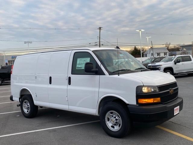 2025 Chevrolet Express Cargo 2500 Base