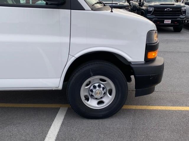 2025 Chevrolet Express Cargo 2500 Base