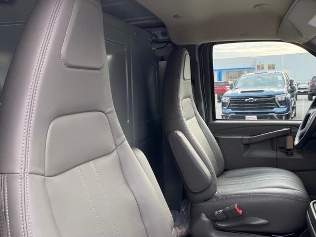 2025 Chevrolet Express Cargo 2500 Base