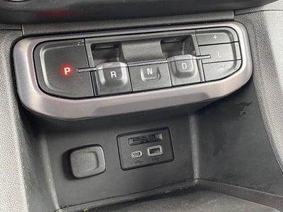 2021 GMC Acadia AT4