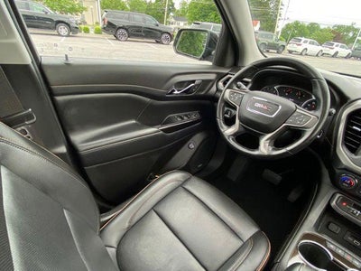 2021 GMC Acadia AT4
