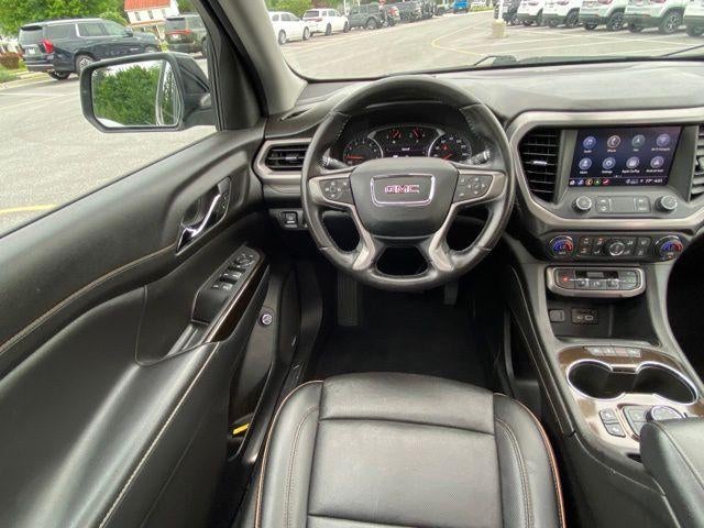 2021 GMC Acadia AT4
