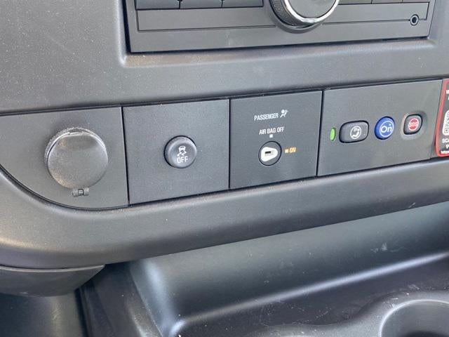 2025 Chevrolet Express Cutaway 3500 Base