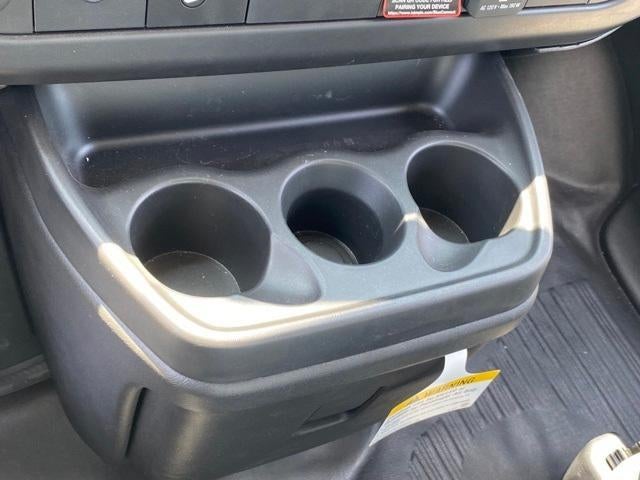 2025 Chevrolet Express Cutaway 3500 Base