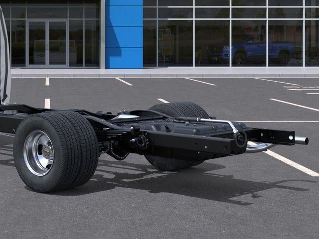 2026 Chevrolet Express Cutaway 3500 Base