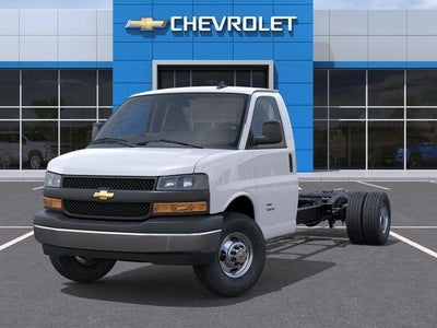 2026 Chevrolet Express Cutaway 3500 Base