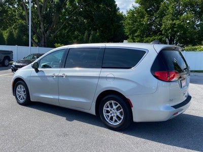 2023 Chrysler Voyager LX