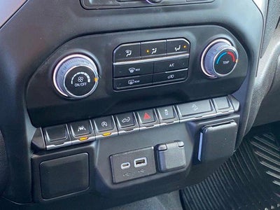 2022 Chevrolet Silverado 1500 Custom Trail Boss