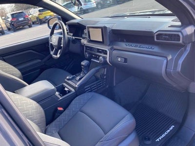 2025 Toyota Tacoma 4WD SR