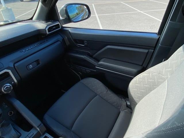 2025 Toyota Tacoma 4WD SR