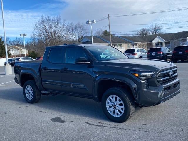 2025 Toyota Tacoma 4WD SR