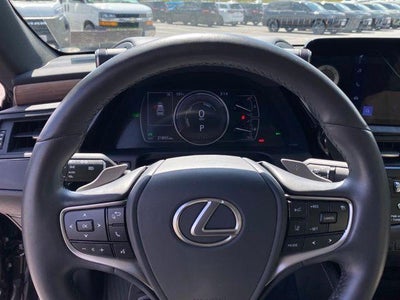 2025 Lexus ES ES 300h