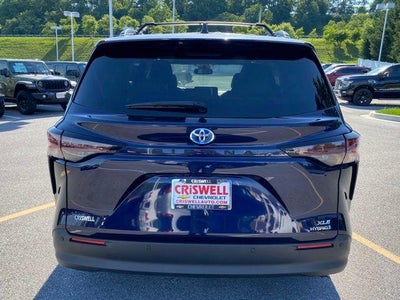 2023 Toyota Sienna XLE