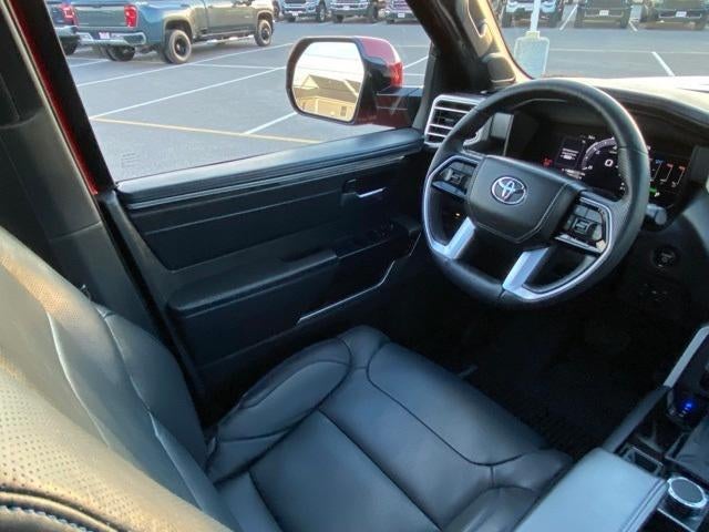 2025 Toyota Sequoia SR5