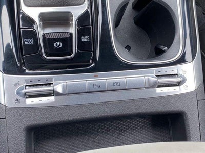 2023 Kia Carnival SX