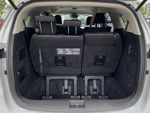 2023 Kia Carnival SX