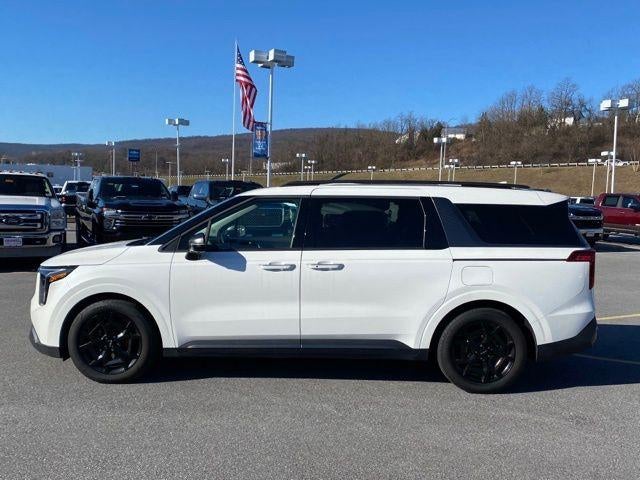 2025 Kia Carnival SX