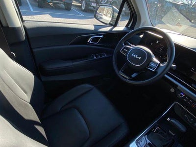 2025 Kia Carnival SX