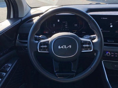 2025 Kia Carnival SX