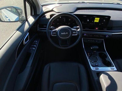 2025 Kia Carnival SX