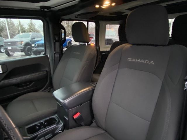 2023 Jeep Wrangler 4-Door Sahara 4x4