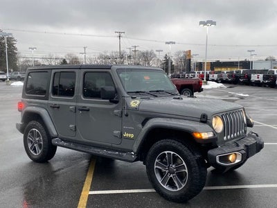 2023 Jeep Wrangler 4-Door Sahara 4x4