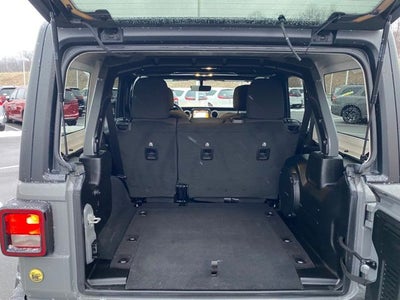 2023 Jeep Wrangler 4-Door Sahara 4x4