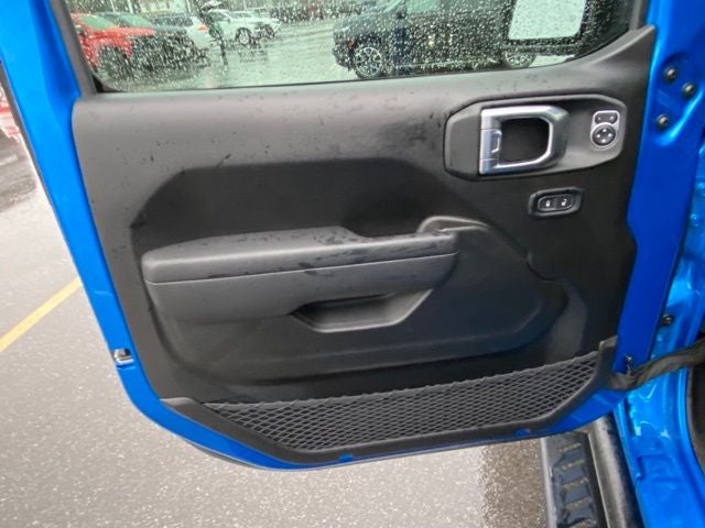 2025 Jeep Wrangler 4-Door Willys 4x4