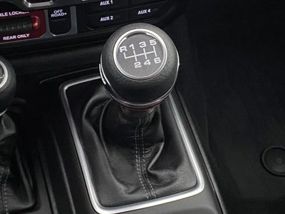 2025 Jeep Wrangler 4-Door Willys 4x4