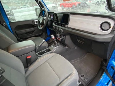 2025 Jeep Wrangler 4-Door Willys 4x4