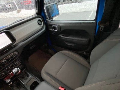 2025 Jeep Wrangler 4-Door Willys 4x4