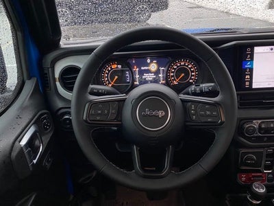 2025 Jeep Wrangler 4-Door Willys 4x4