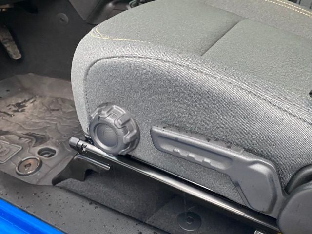 2025 Jeep Wrangler 4-Door Willys 4x4