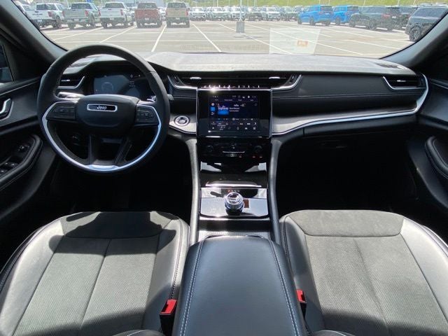 2025 Jeep Grand Cherokee Altitude X 4x4