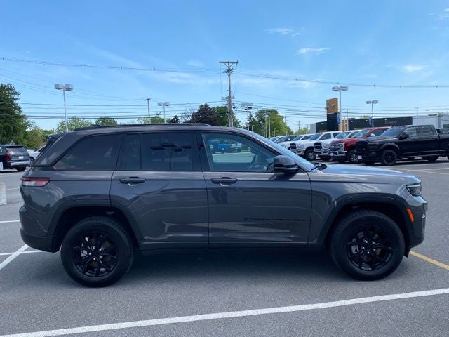2025 Jeep Grand Cherokee Altitude X 4x4
