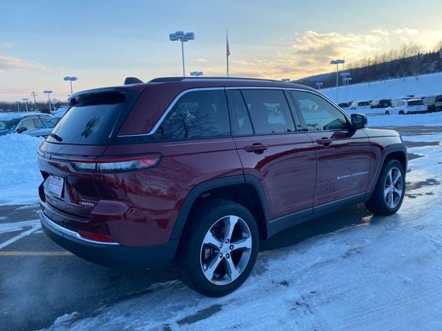 2023 Jeep Grand Cherokee Limited 4x4