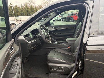 2025 Jeep Grand Cherokee Limited 4x4