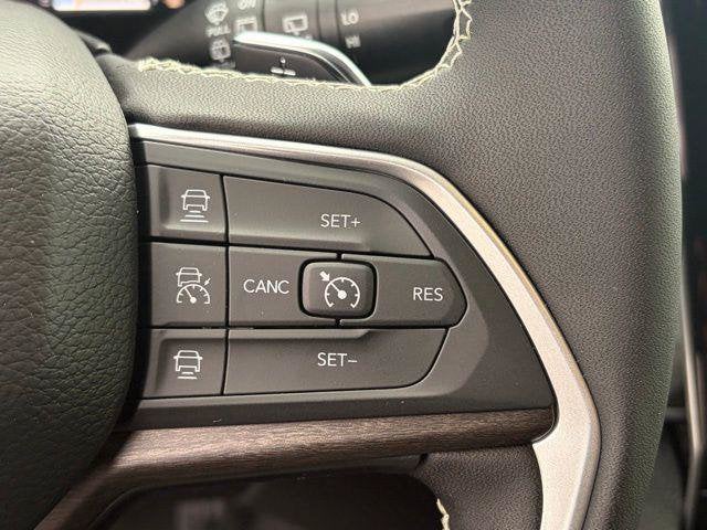 2025 Jeep Grand Cherokee Limited 4x4