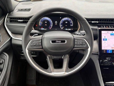 2025 Jeep Grand Cherokee Limited 4x4