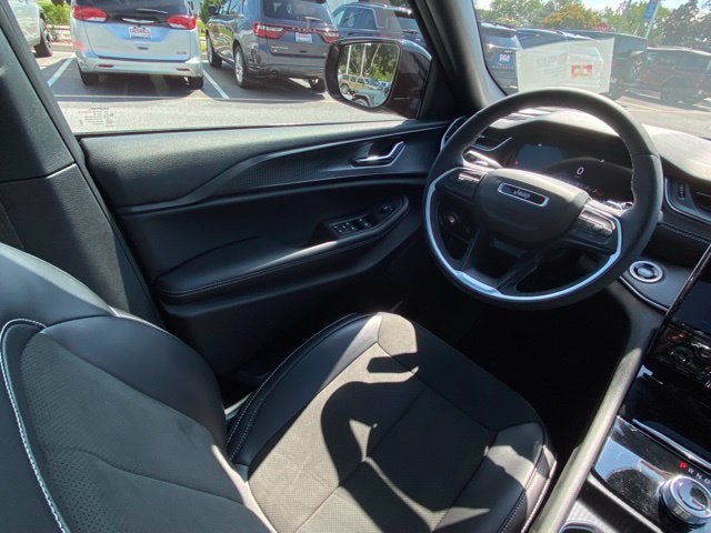 2025 Jeep Grand Cherokee L Altitude X 4x4