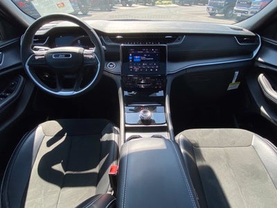 2025 Jeep Grand Cherokee L Altitude X 4x4
