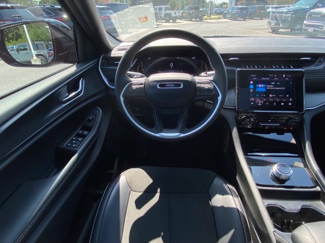 2025 Jeep Grand Cherokee L Altitude X 4x4