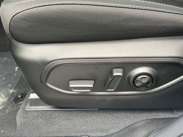 2025 Jeep Grand Cherokee L Laredo X 4x4