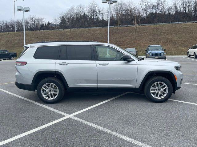 2025 Jeep Grand Cherokee L Laredo X 4x4